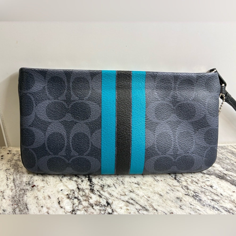 Coach Wristlet Purse - Picture 7 of 7